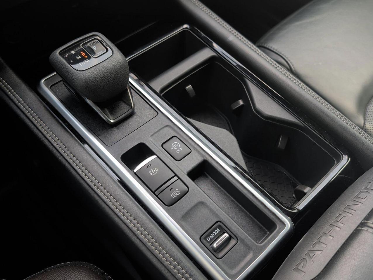 2024 Nissan Pathfinder Platinum San Juan TX