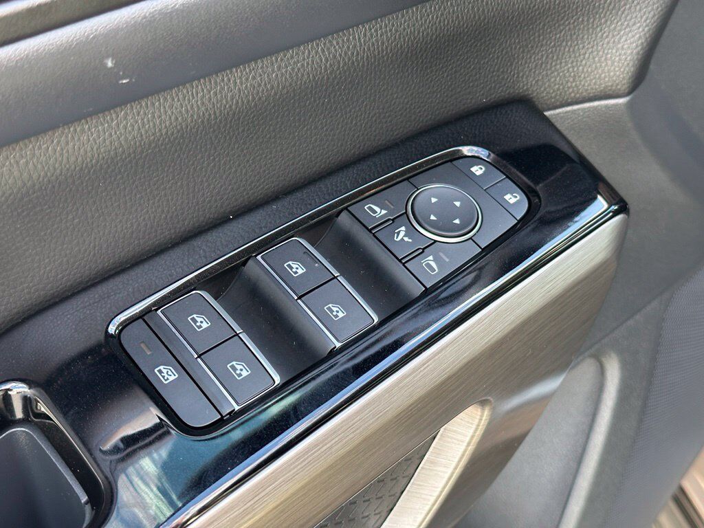 2024 Nissan Pathfinder Platinum Tucson AZ
