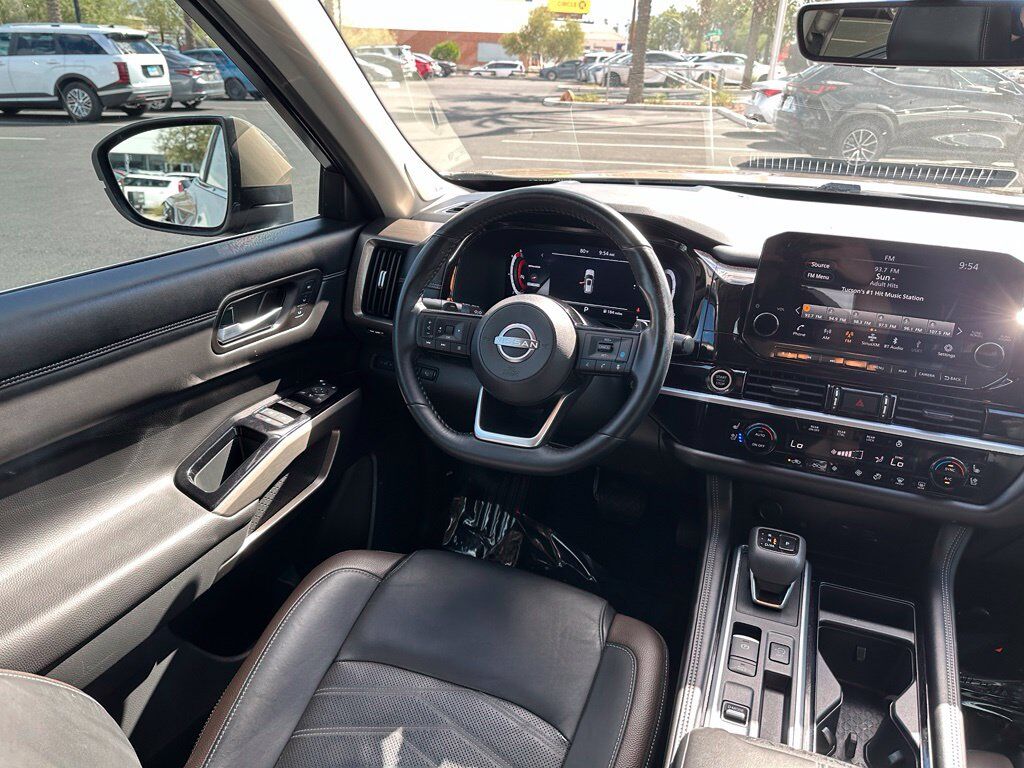 2024 Nissan Pathfinder Platinum Tucson AZ