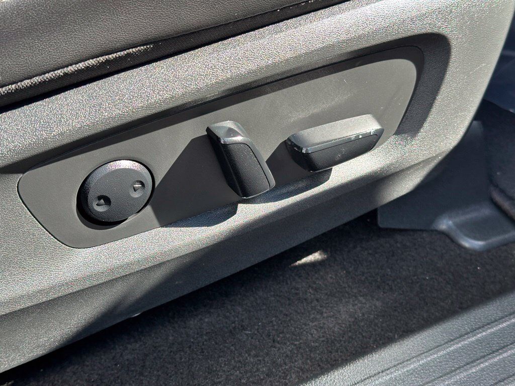 2024 Nissan Pathfinder Platinum Tucson AZ