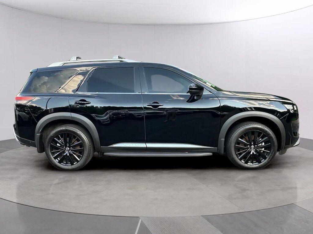 2024 Nissan Pathfinder Platinum W/Captain &amp; Black Appearance Pkg San Clemente CA