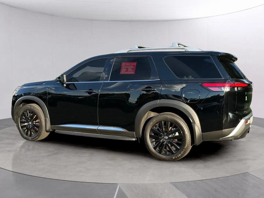 2024 Nissan Pathfinder Platinum W/Captain &amp; Black Appearance Pkg San Clemente CA