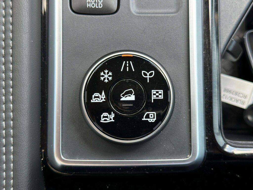 2024 Nissan Pathfinder Platinum W/Captain &amp; Black Appearance Pkg San Clemente CA