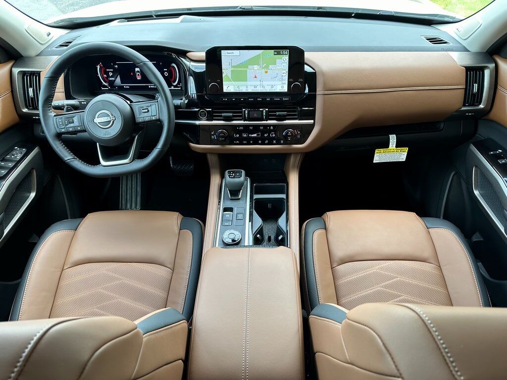 2024 Nissan Pathfinder Platinum w/Platinum Captains Pkg San Clemente CA