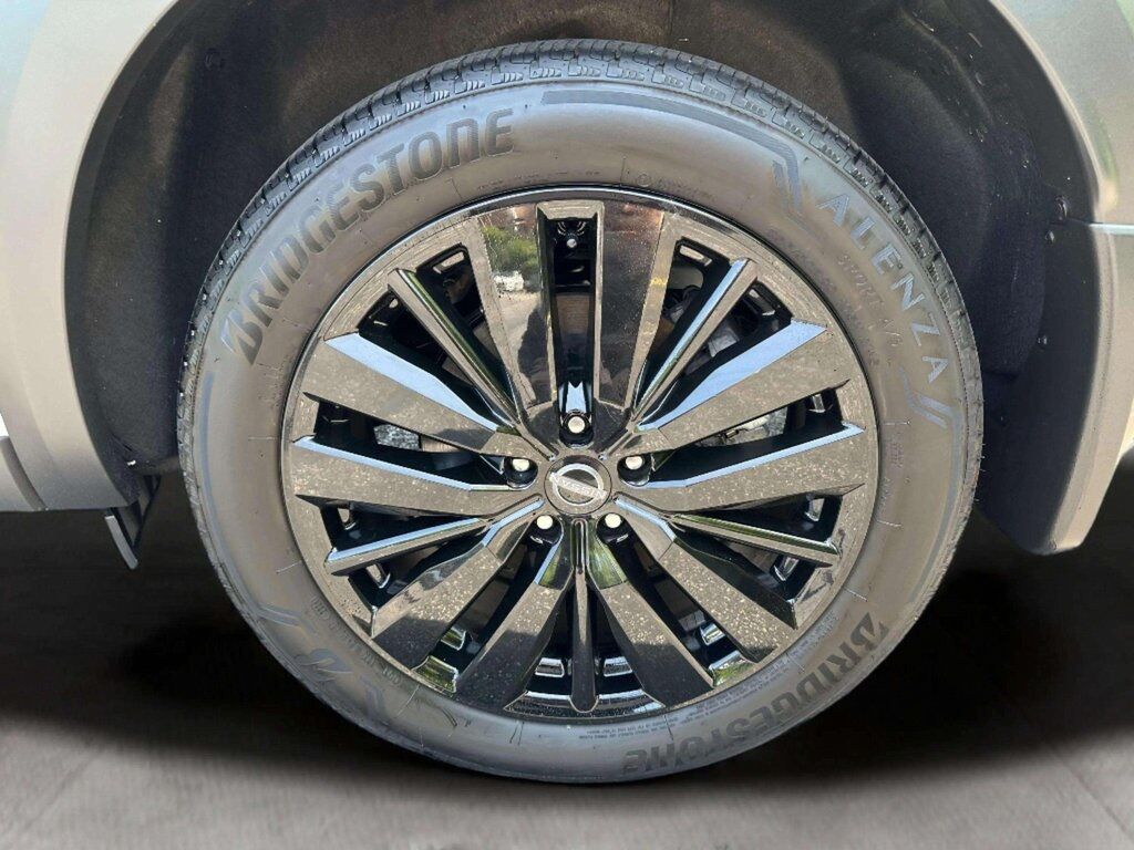 2024 Nissan Pathfinder Platinum w/Platinum Captains Pkg San Clemente CA