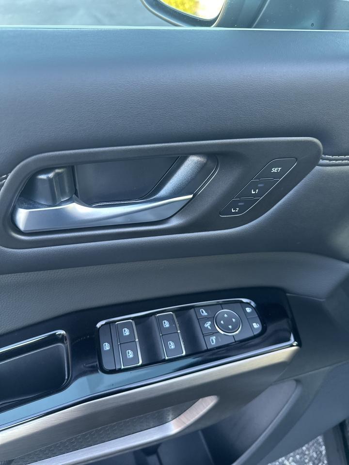 2024 Nissan Pathfinder Platinum Glen Burnie MD