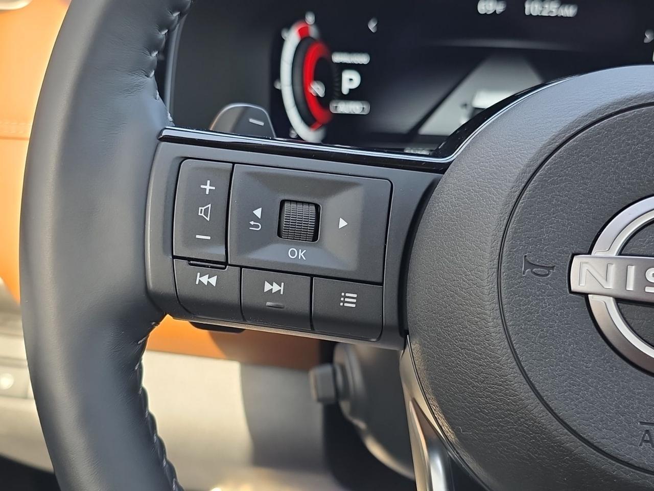 2024 Nissan Pathfinder Platinum Glen Burnie MD