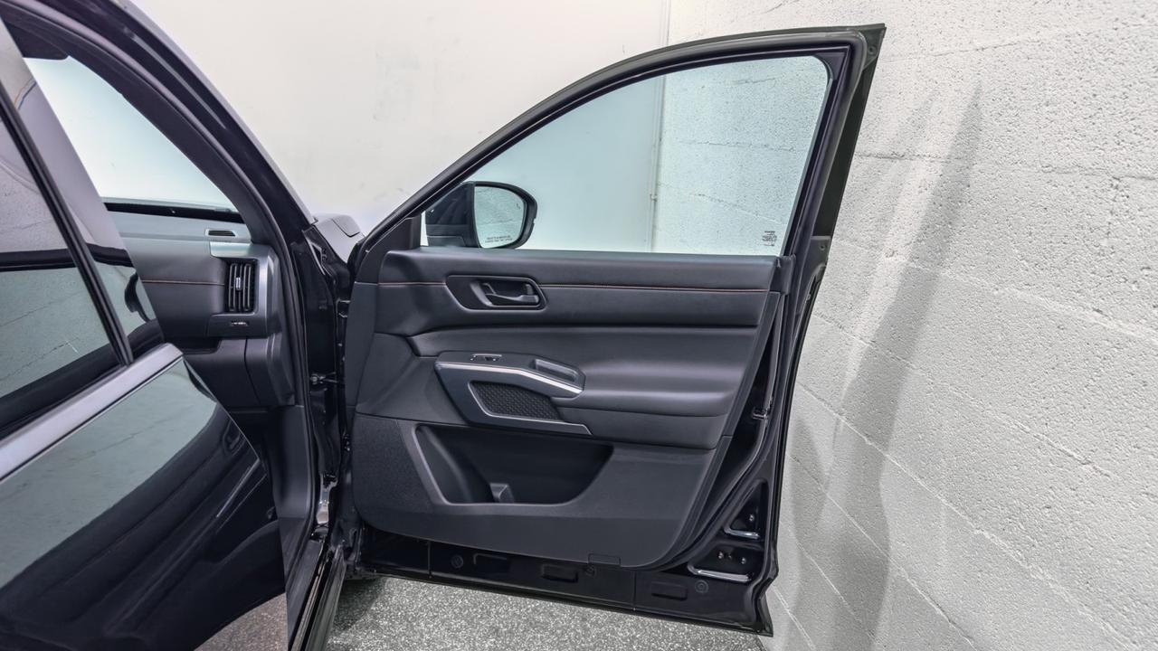 2024 Nissan Pathfinder Rock Creek 4WD Tallmadge OH