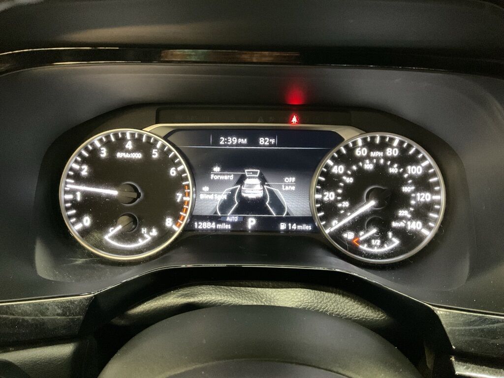 2024 Nissan Pathfinder Rock Creek Duluth MN