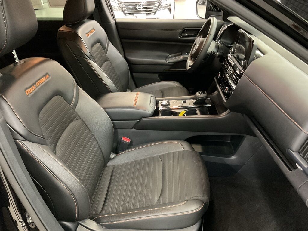 2024 Nissan Pathfinder Rock Creek Duluth MN