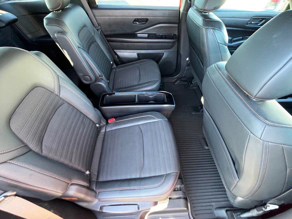 2024 Nissan Pathfinder Rock Creek photo 26