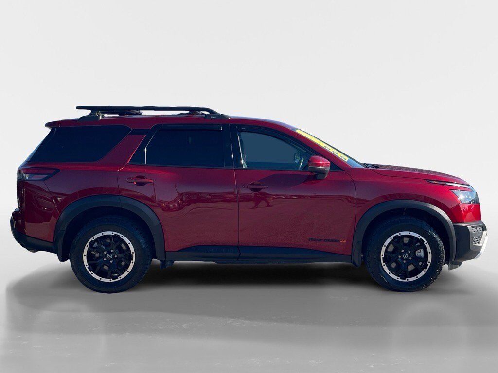 2024 Nissan Pathfinder Rock Creek photo 8