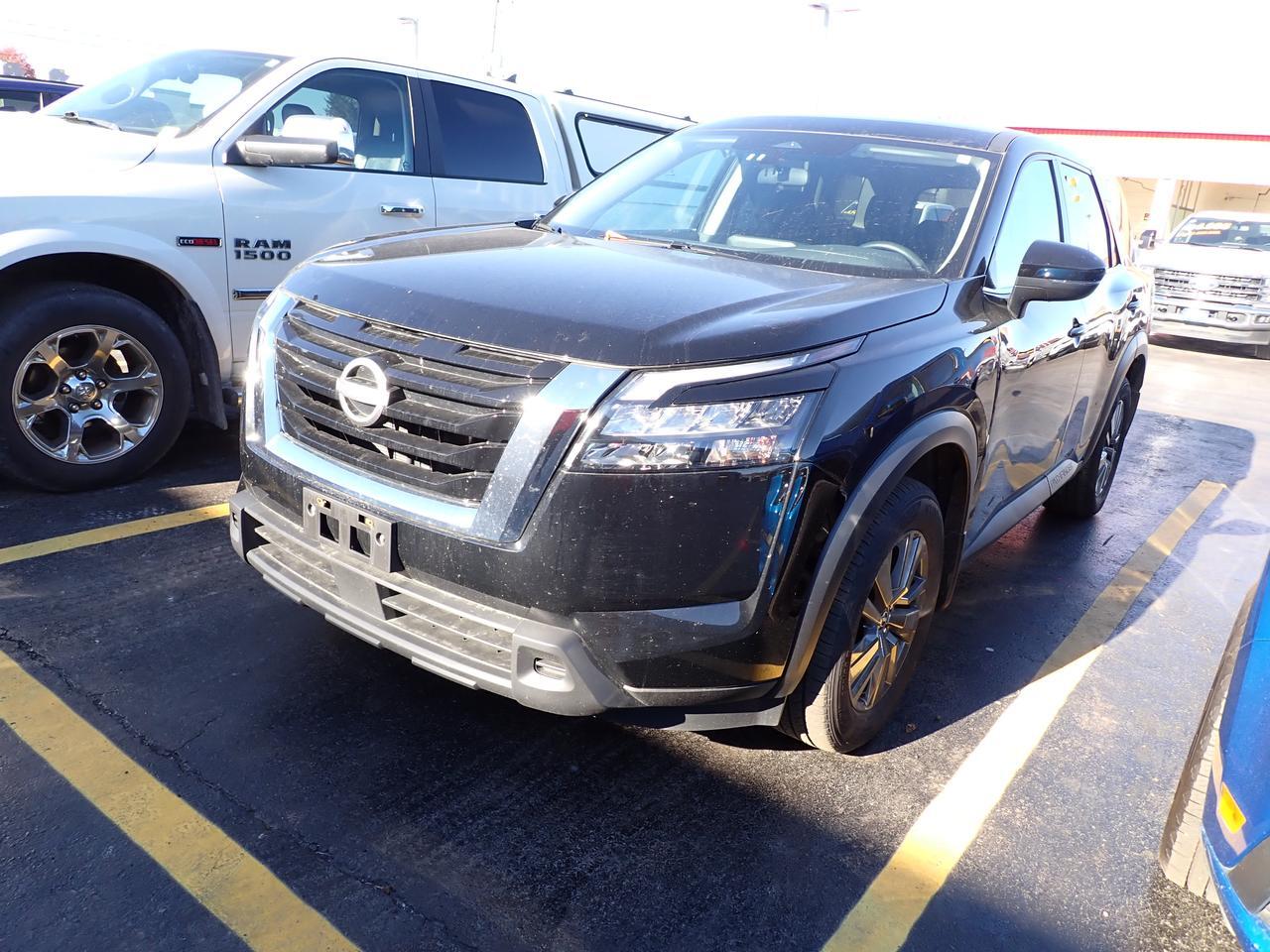 2024 Nissan Pathfinder S AWD 4 DR Listowel ON