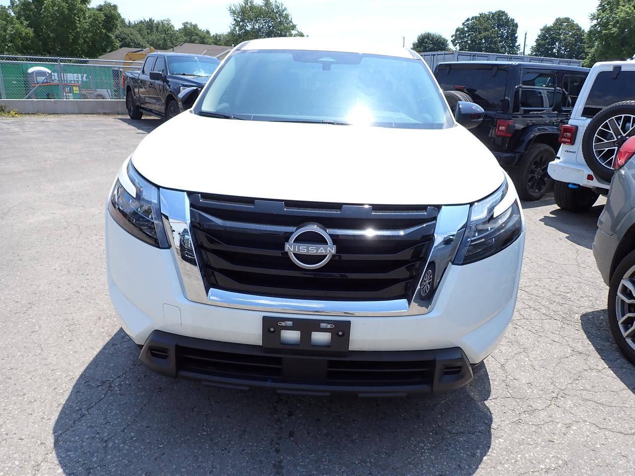 2024 Nissan Pathfinder S AWD 4 DR Listowel ON