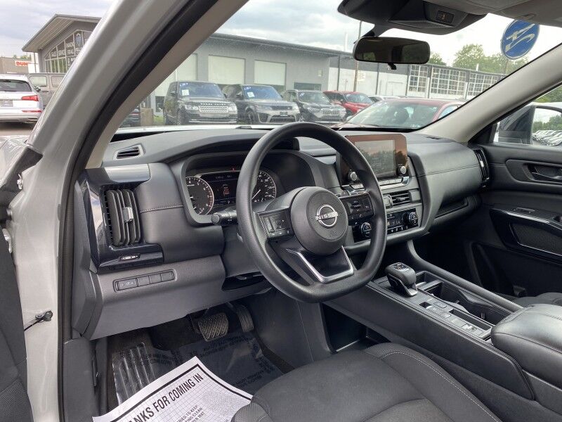 2024 Nissan Pathfinder S Bristol  PA