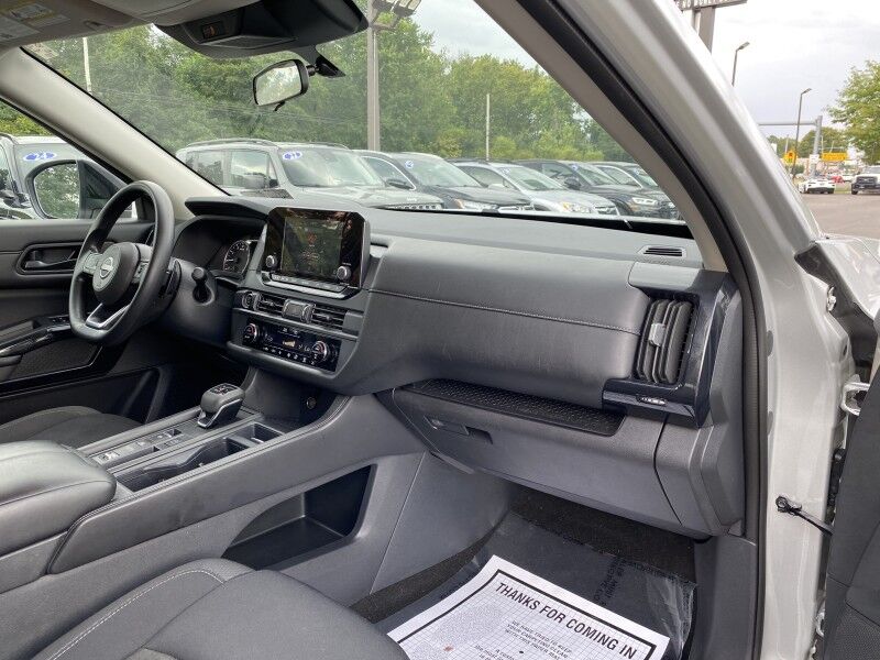 2024 Nissan Pathfinder S Bristol  PA