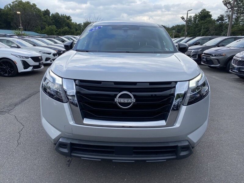 2024 Nissan Pathfinder S Bristol  PA