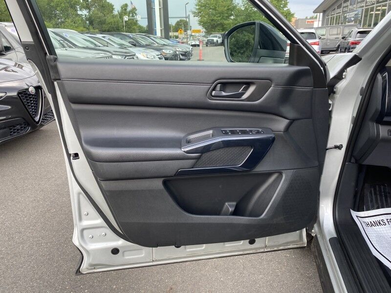 2024 Nissan Pathfinder S Bristol  PA