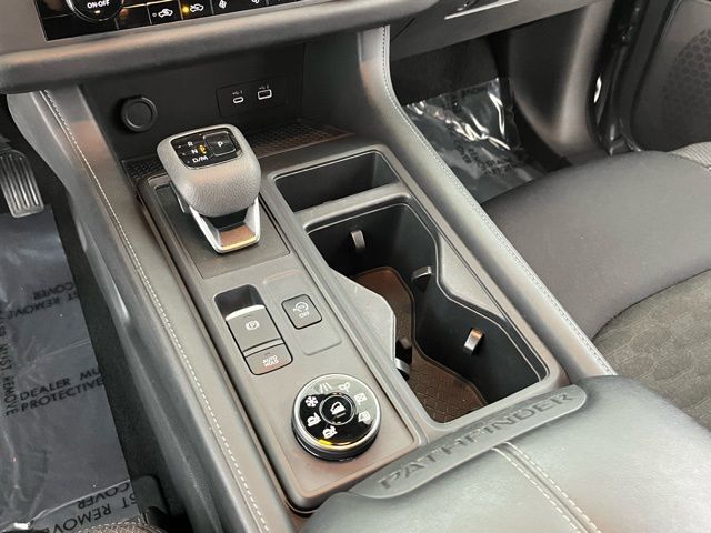 2024 Nissan Pathfinder S Carrollton TX