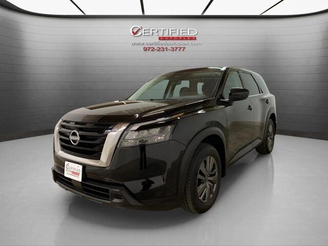 2024 Nissan Pathfinder S