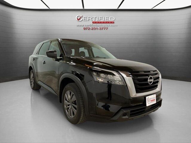 2024 Nissan Pathfinder S