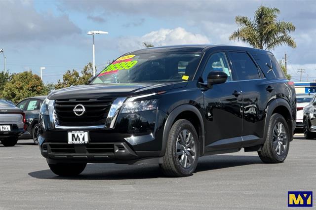 2024 Nissan Pathfinder S Salinas CA