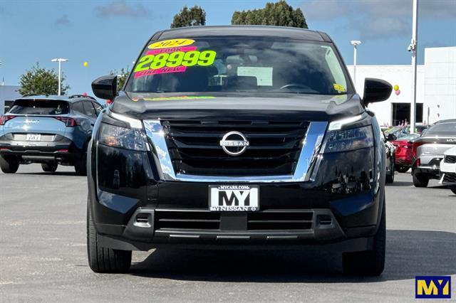 2024 Nissan Pathfinder S Salinas CA