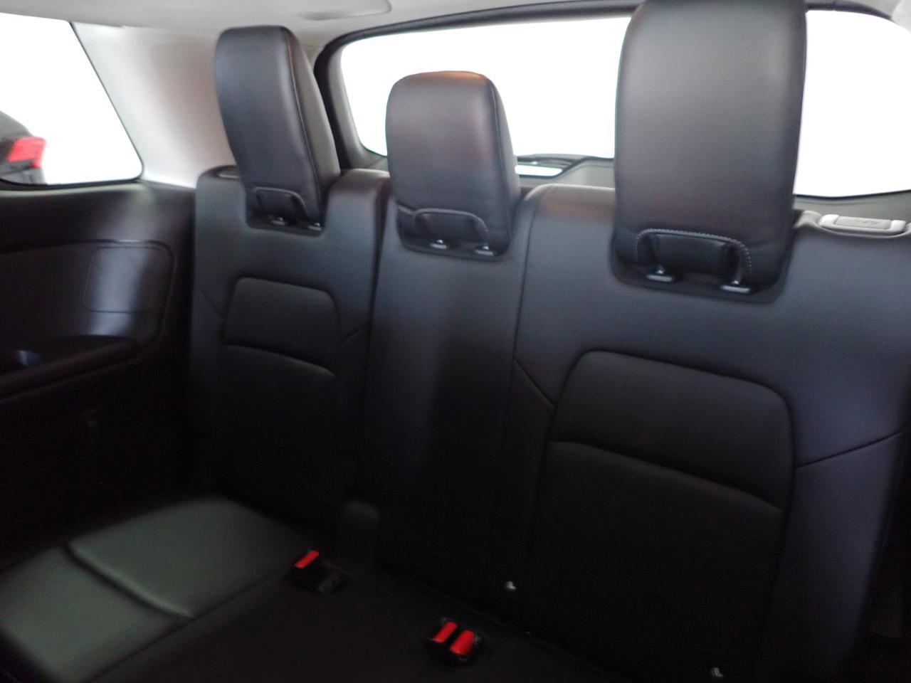 2024 Nissan Pathfinder SL 4WD LEATHER NAVI SUNROOF 8PASS Listowel ON