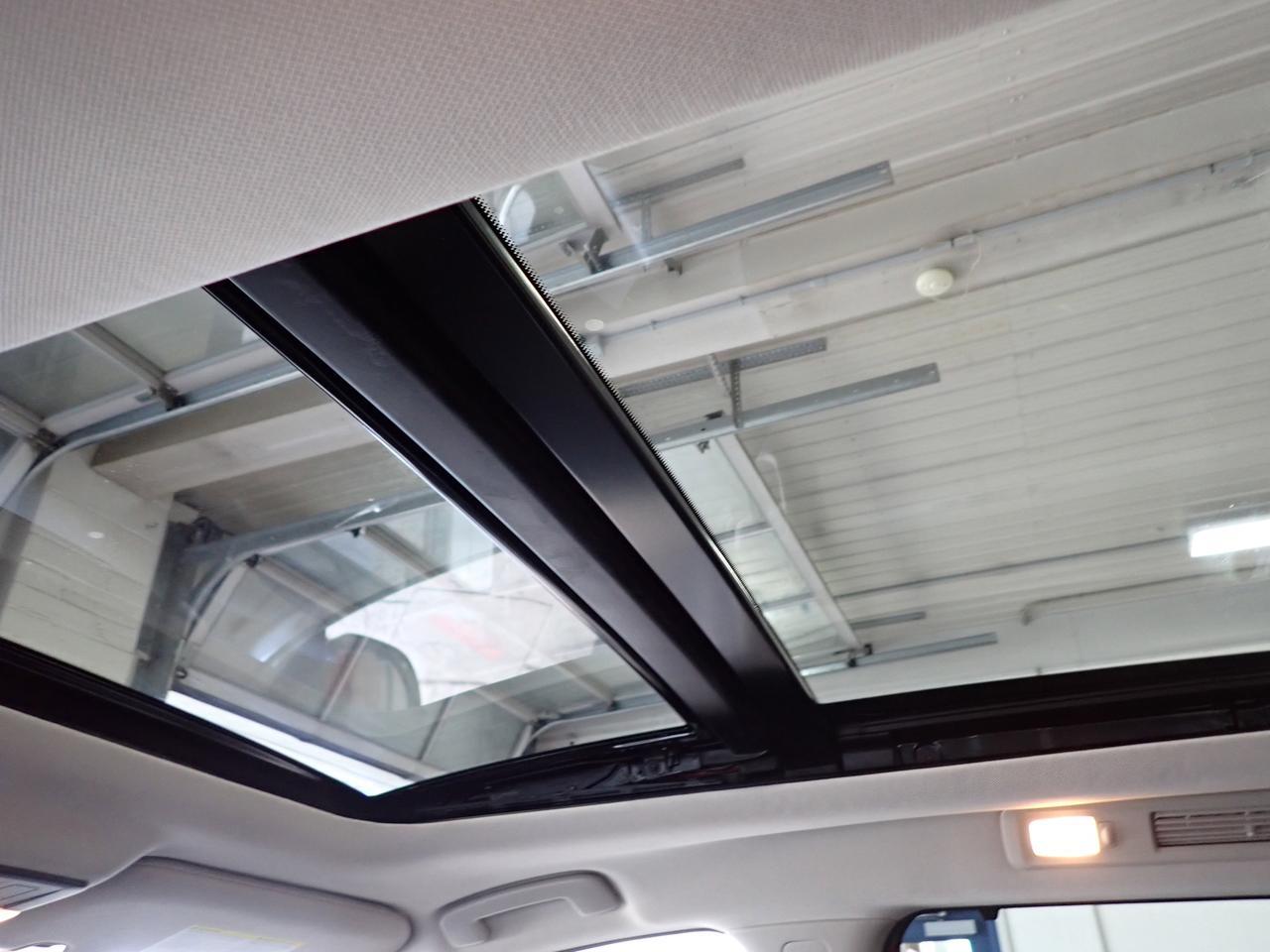 2024 Nissan Pathfinder SL 4WD LEATHER NAVI SUNROOF 8PASS Listowel ON