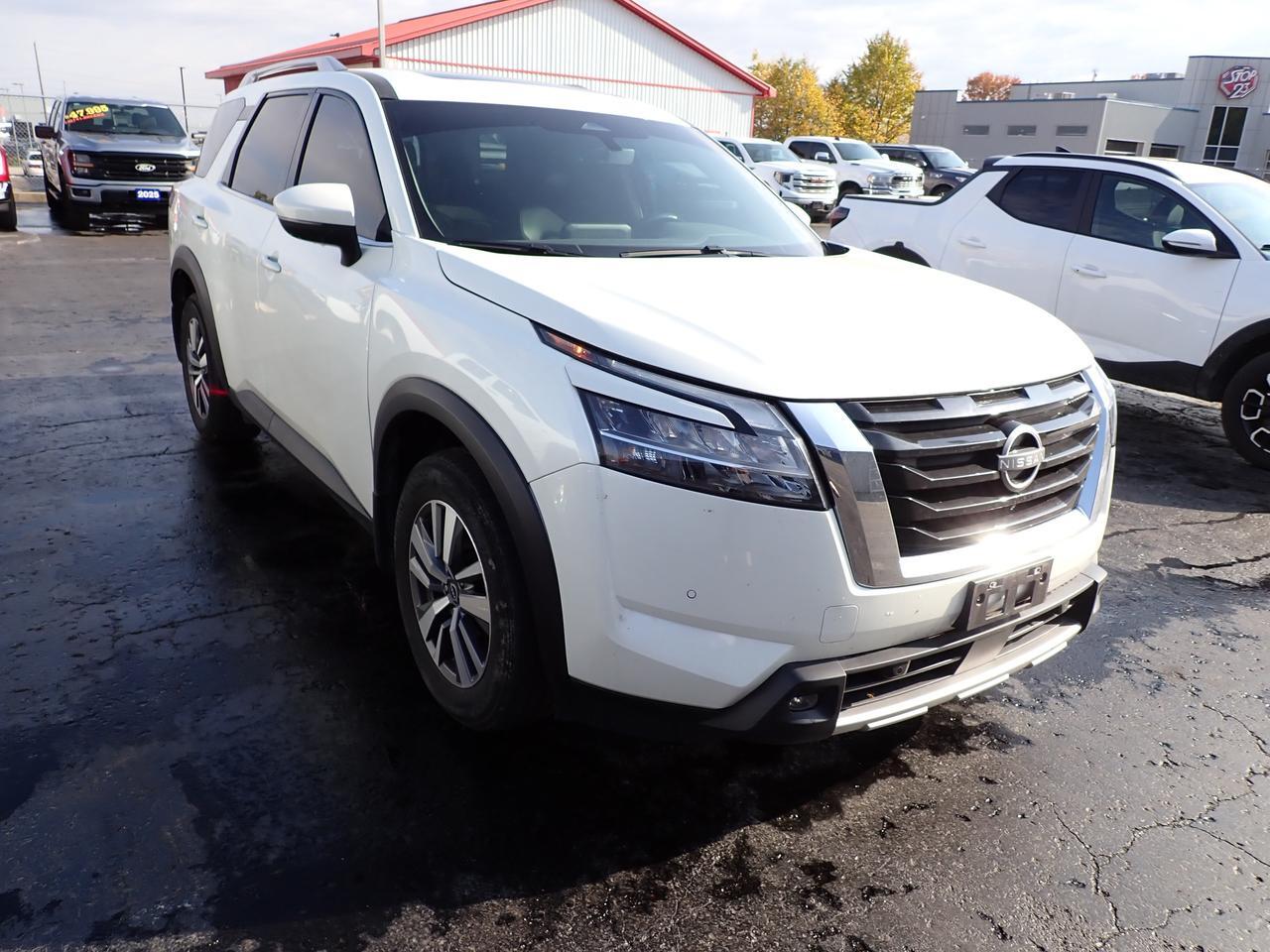 2024 Nissan Pathfinder SL 4WD