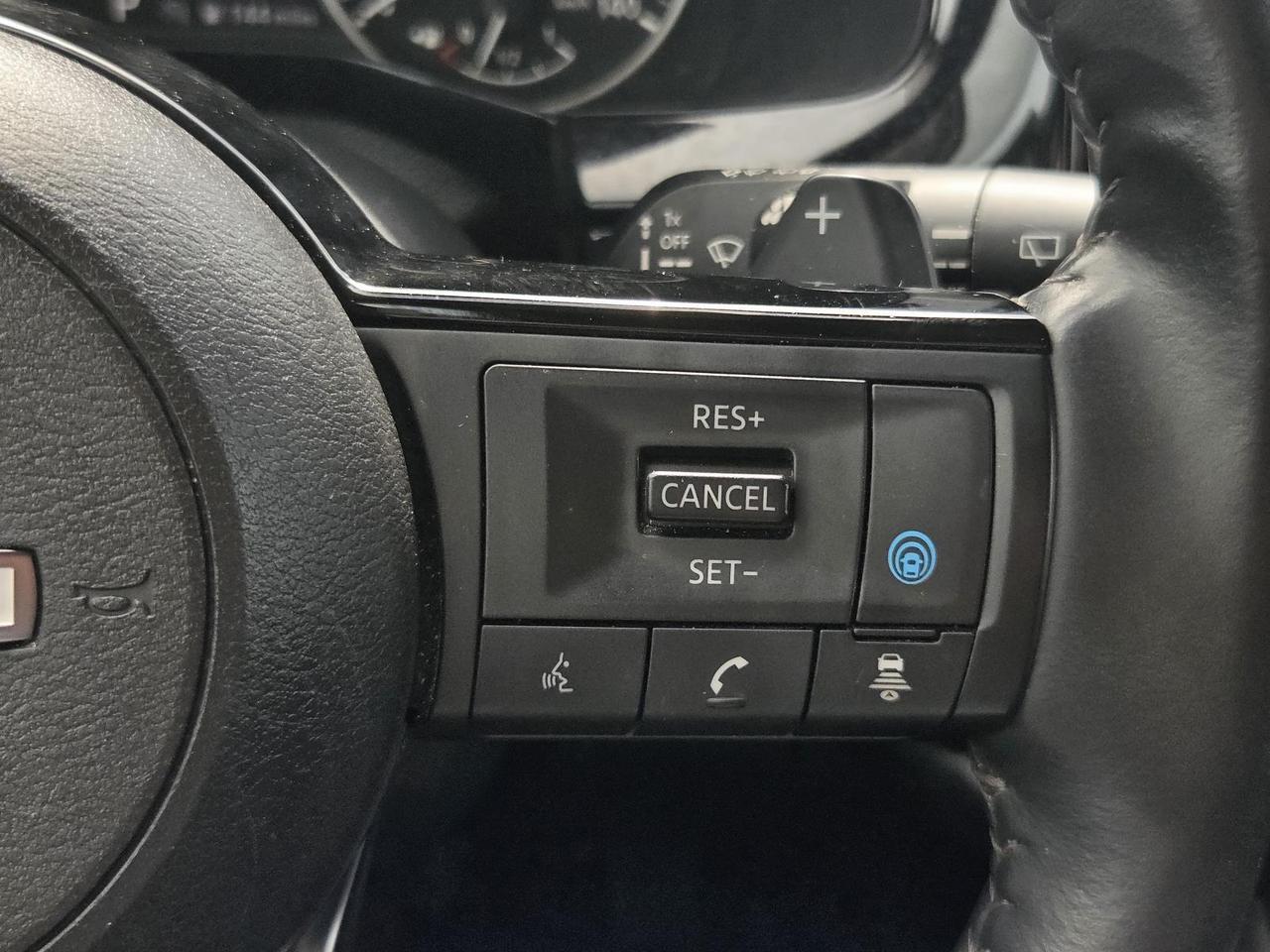 2024 Nissan Pathfinder SL Beeville TX