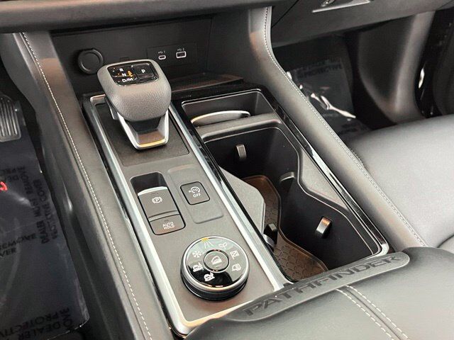 2024 Nissan Pathfinder SL Carrollton TX