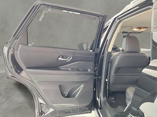 2024 Nissan Pathfinder SL Carrollton TX