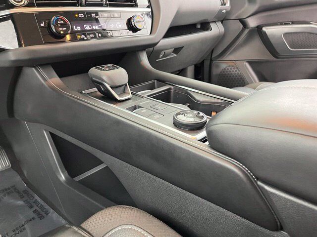 2024 Nissan Pathfinder SL Carrollton TX