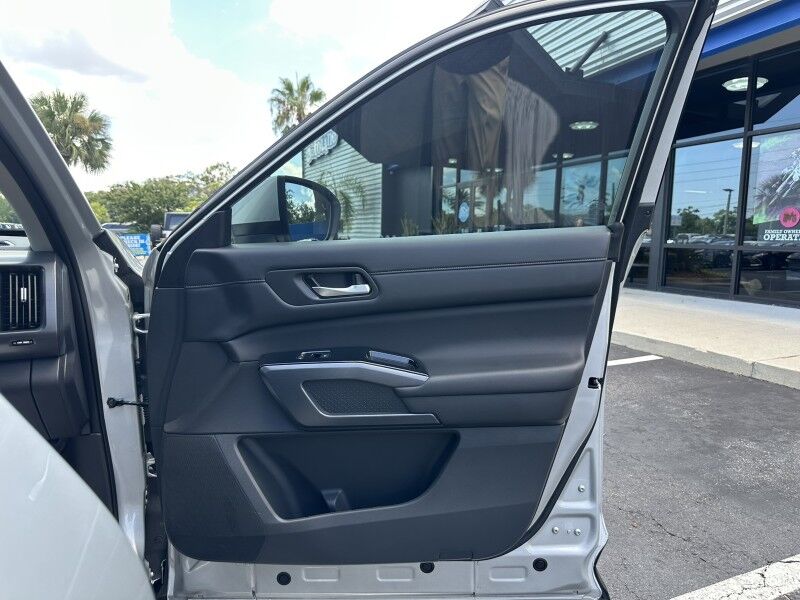 2024 Nissan Pathfinder SL Jacksonville FL