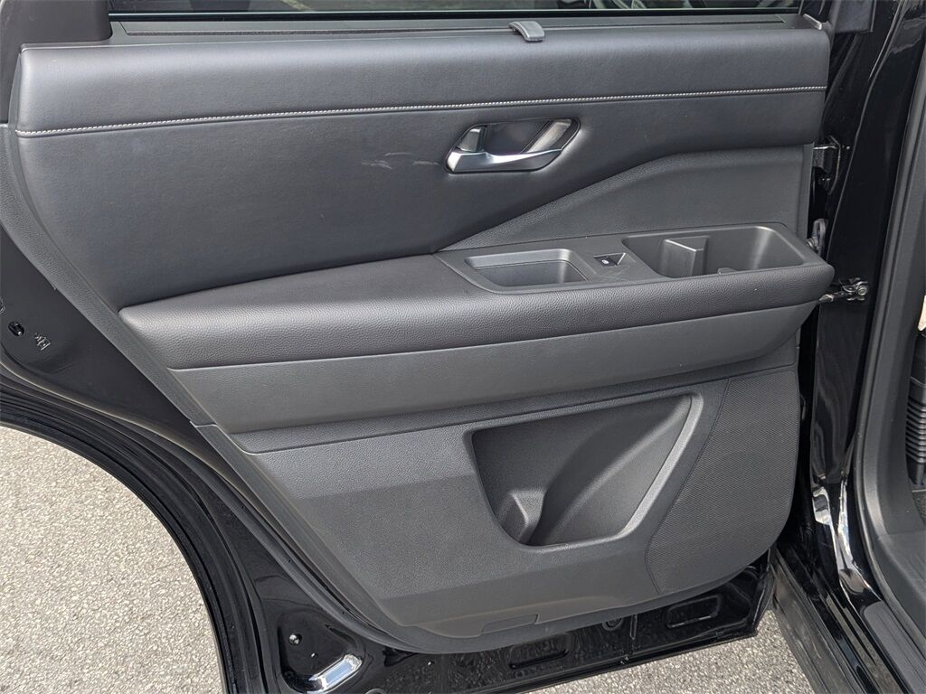 2024 Nissan Pathfinder SL Kennesaw GA