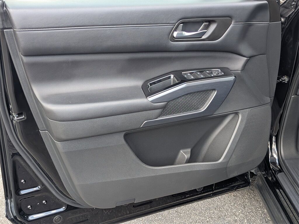 2024 Nissan Pathfinder SL Kennesaw GA