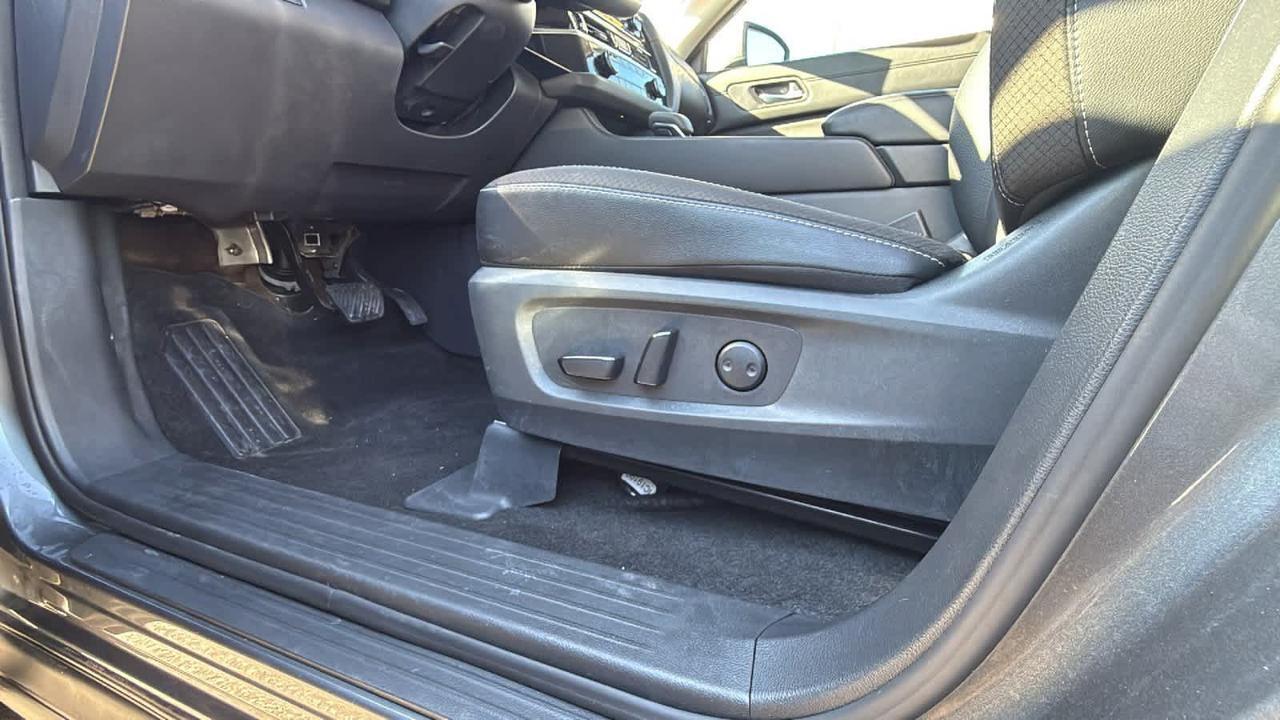 2024 Nissan Pathfinder SL Medford MA