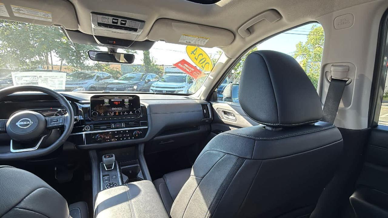 2024 Nissan Pathfinder SL Medford MA