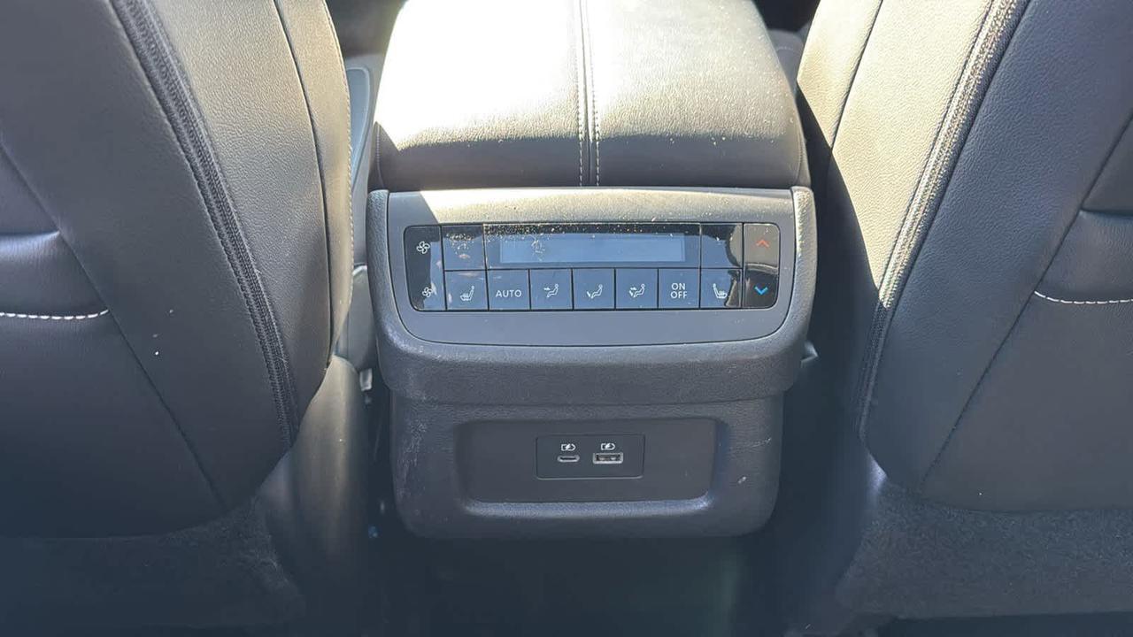 2024 Nissan Pathfinder SL Medford MA