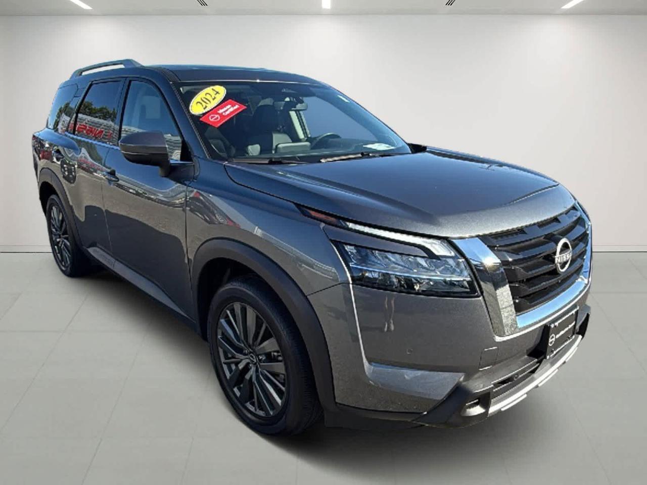 2024 Nissan Pathfinder SL Medford MA
