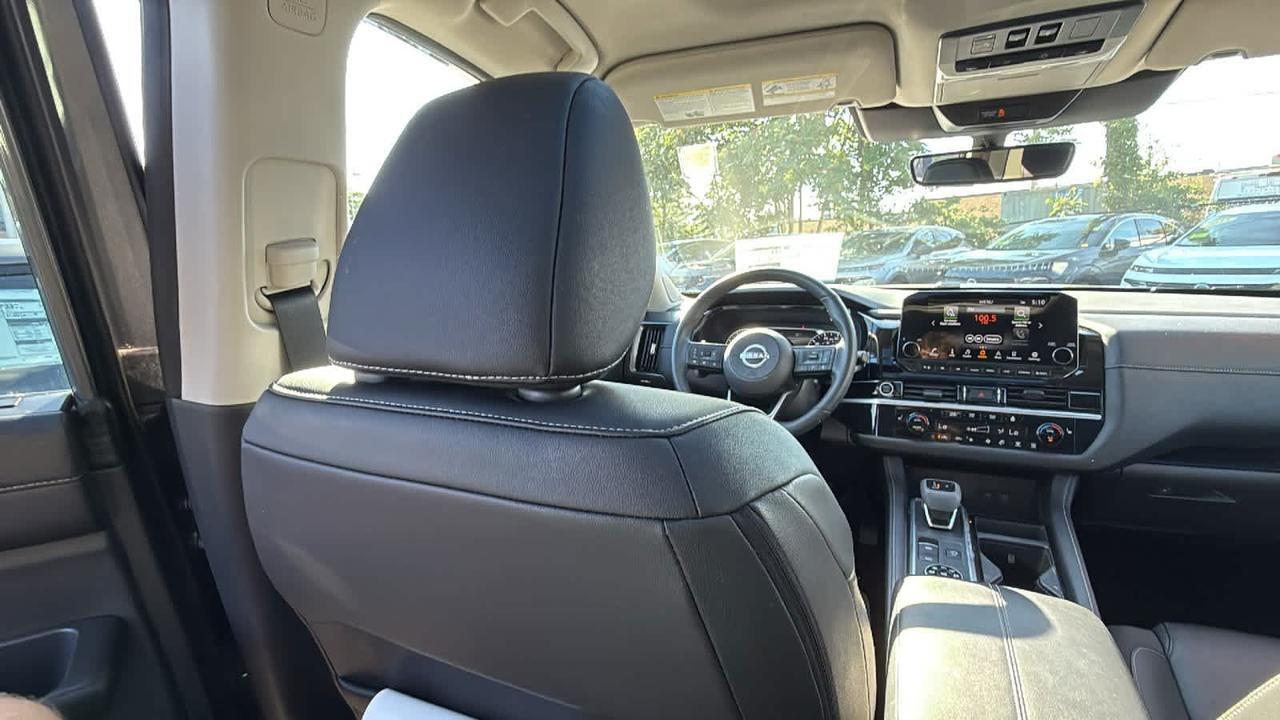 2024 Nissan Pathfinder SL Medford MA