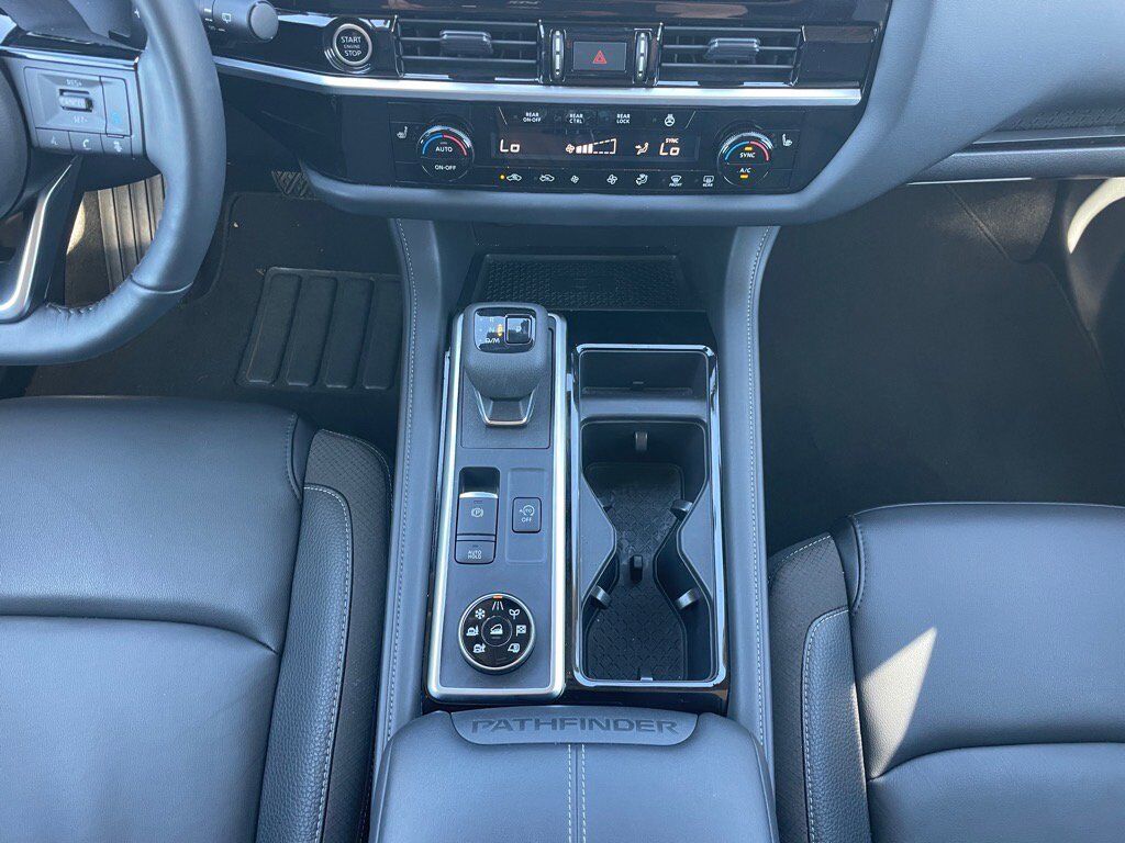 2024 Nissan Pathfinder SL Oak Ridge TN