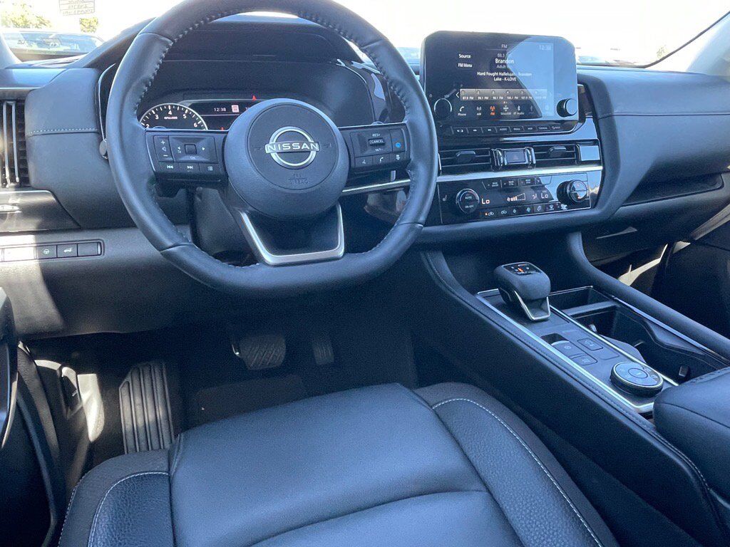 2024 Nissan Pathfinder SL Oak Ridge TN
