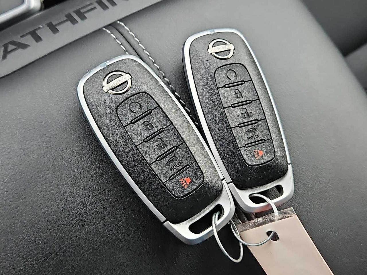 2024 Nissan Pathfinder SL Irving TX