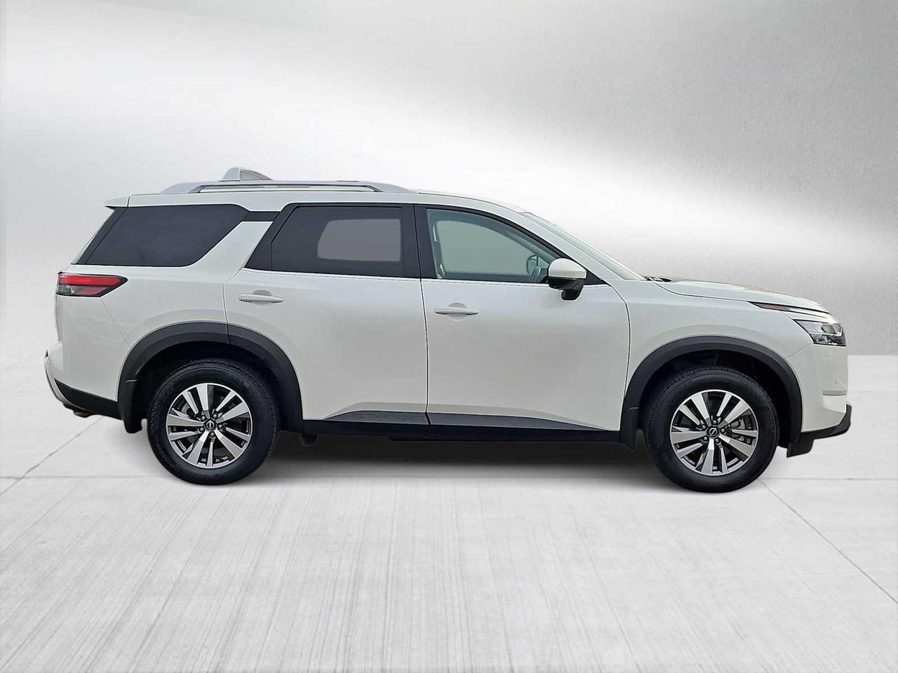 2024 Nissan Pathfinder SL Irving TX