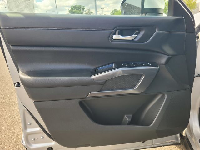 2024 Nissan Pathfinder SL Roseville CA