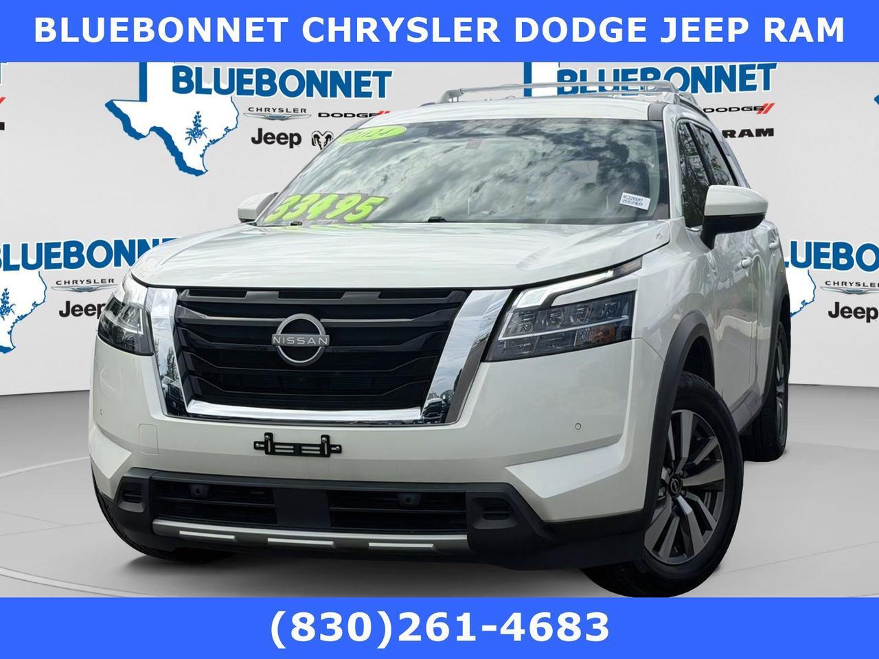 2024 Nissan Pathfinder SL