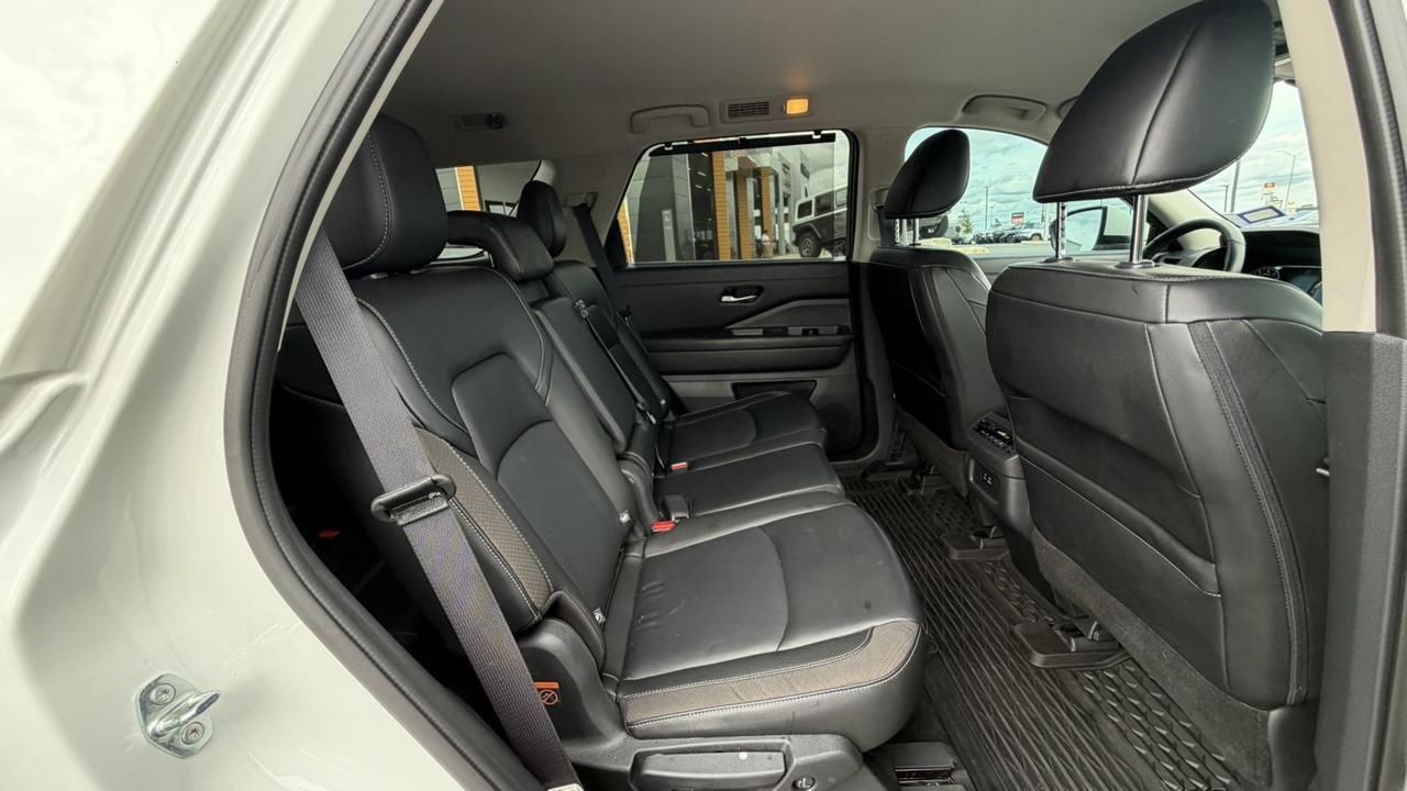 2024 Nissan Pathfinder SL New Braunfels TX