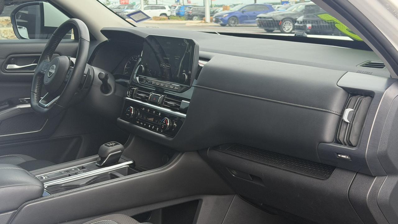 2024 Nissan Pathfinder SL New Braunfels TX